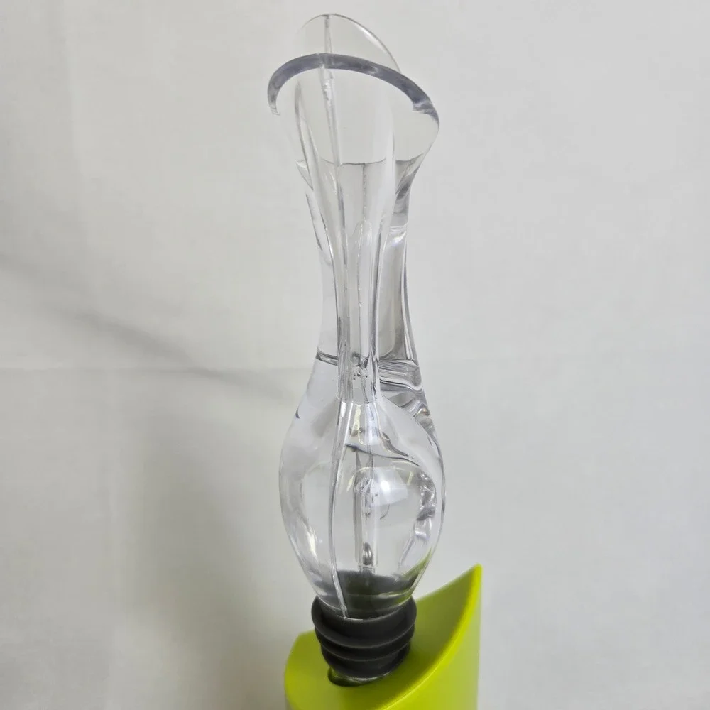 Host Tilt Variable Wine Aerator & Pour Spout With Display Storage Case